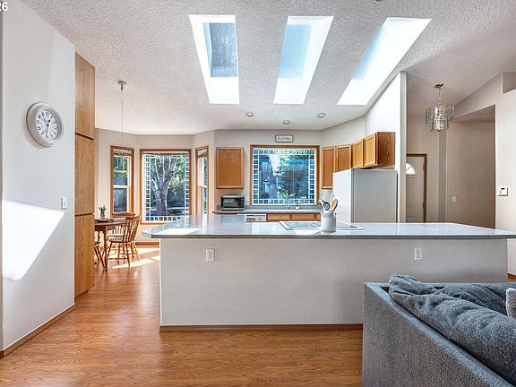2nd image of 20763 SW Nettle Pl