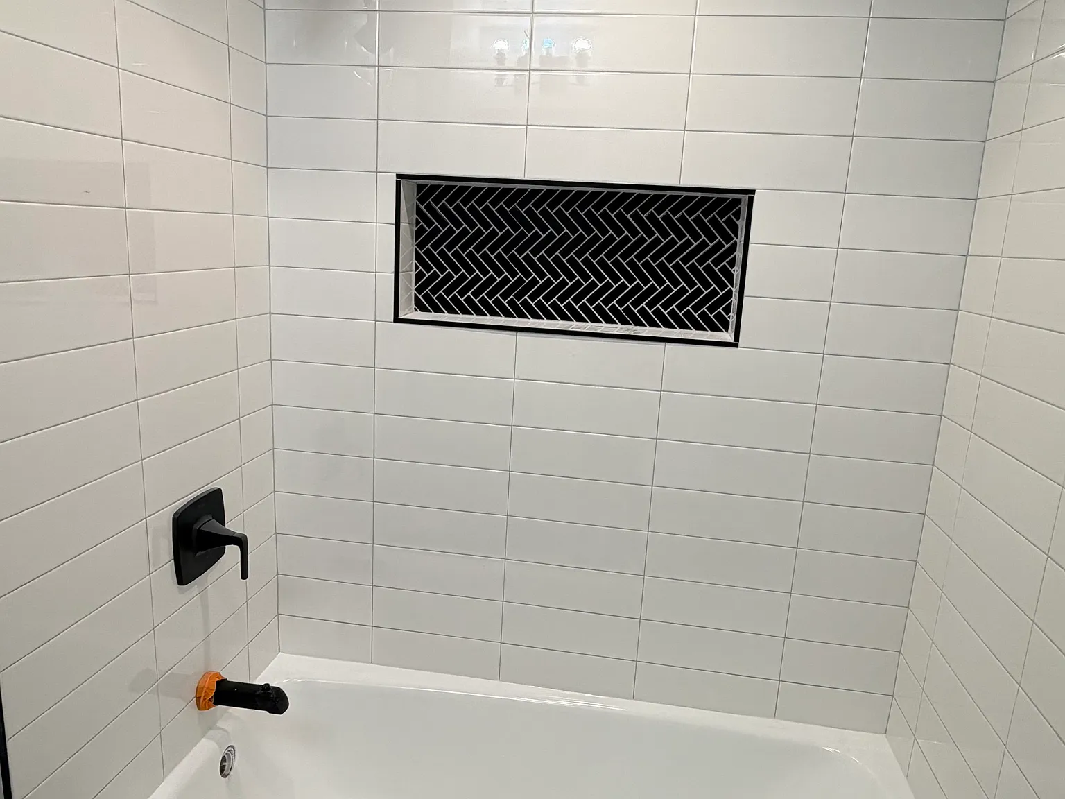 2 bed, 998 sqft, $1,995 — Photo 4