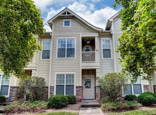 4138 Walker Rd, Charlotte, NC 28211