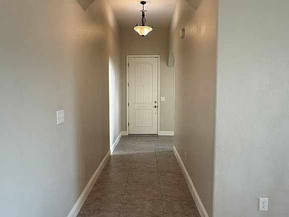 3rd image of 3057 Gamay Ave