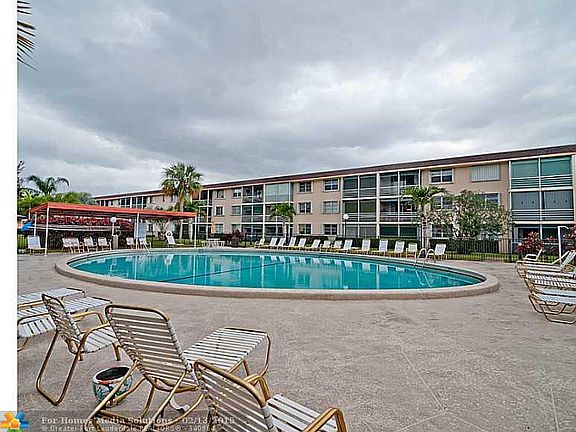 5th image of 4500 N Federal Hwy APT 348F