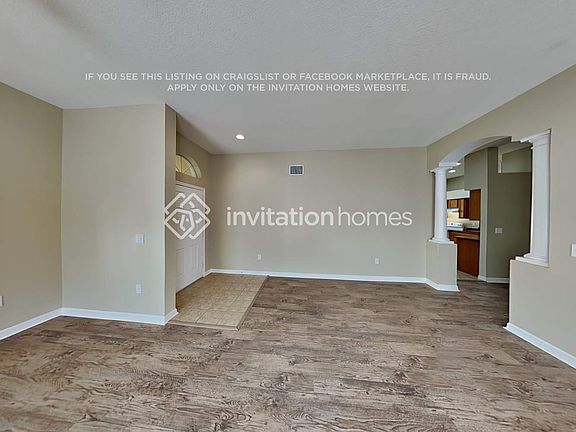 4th image of 453 Stone Briar Dr