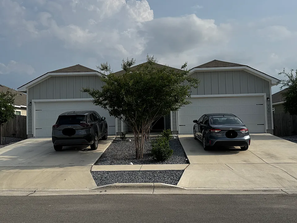 631 Heathers Way