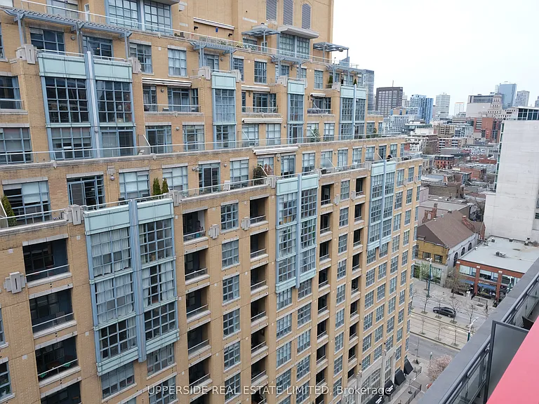 435 Richmond St W #1410 — Photo 10