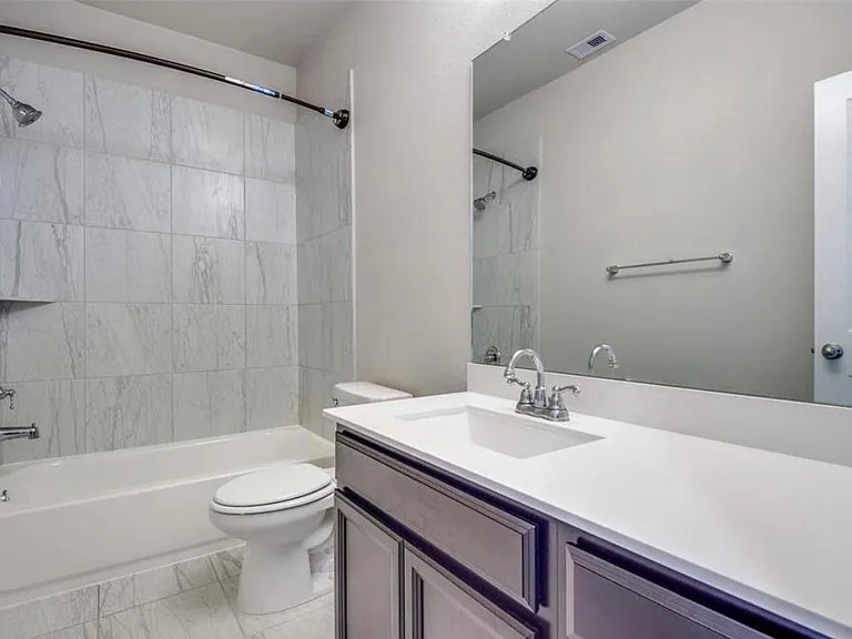 523 Timber Voyage Ct — Photo 11