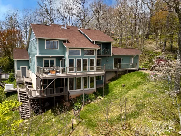 4344 Eagles Nest Rd, Waynesville, NC 28786