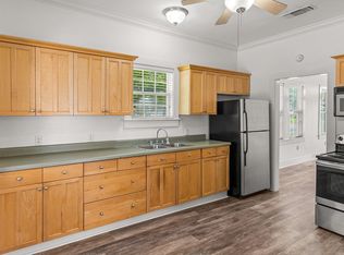 167 N 6th St, Pt Allen, LA 70767