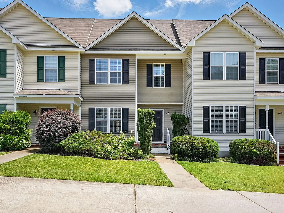 401 Whitehall Ct