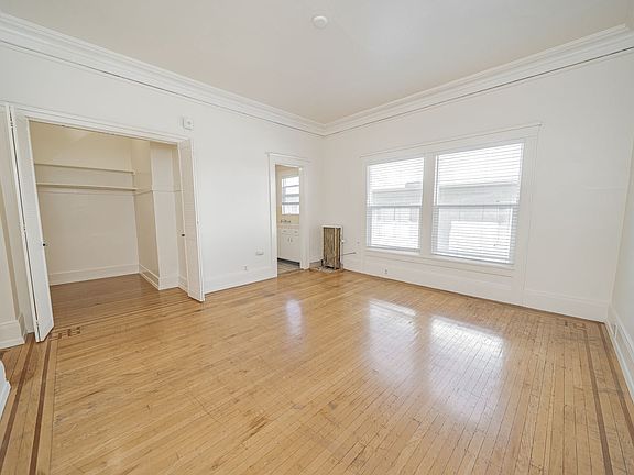 2nd image of 159 17th St #22