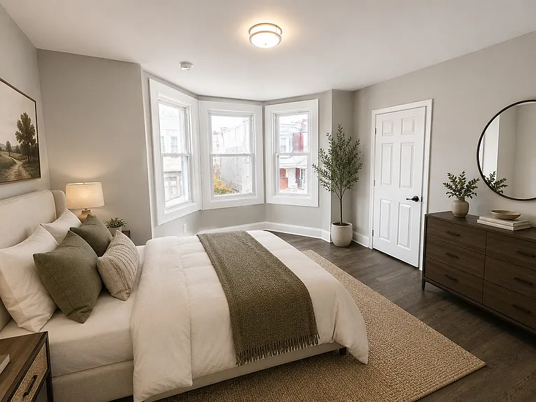 347 N Robinson St — Photo 14