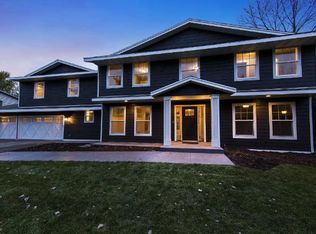 5908 Schaefer Rd, Edina, MN 55436