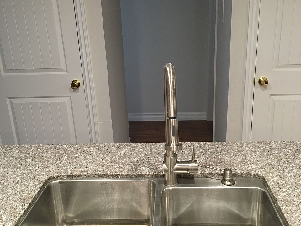 new stainless steel sink