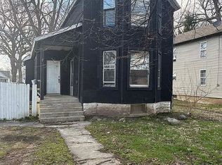 338 N 6th Ave, Kankakee, IL 60901