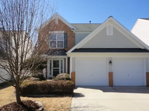 2111 Rivergrass Ct, Raleigh, NC 27610