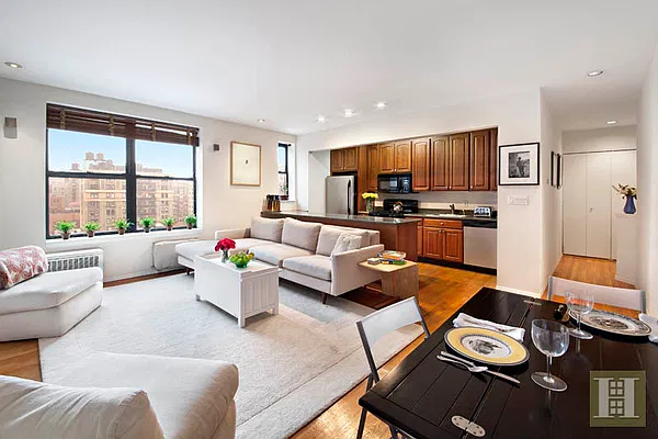 Sold by Halstead Real Estate | media 24