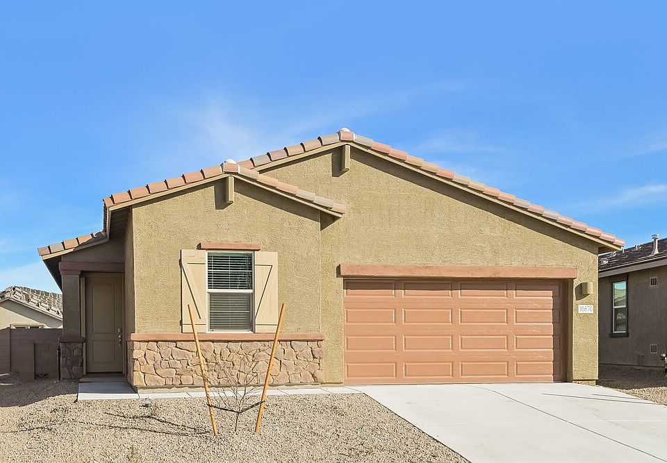 1st image of 10670 W Harrigan Dr