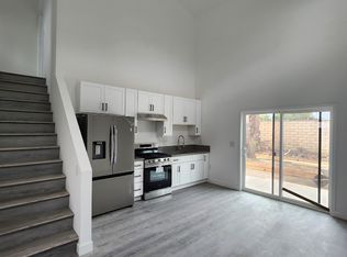 810 Quarry St #3, Corona, CA 92879