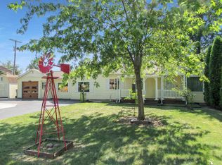 3620 Lakeview Dr, Monroe, MI 48162