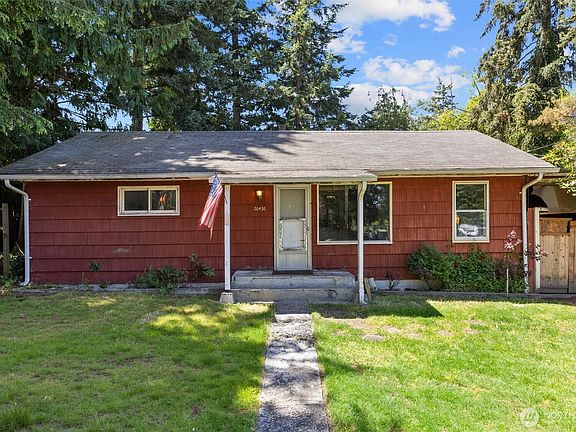 3rd image of 20430 52nd Avenue W