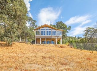 9085 Leila Dr, Glenhaven, CA