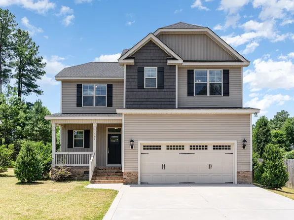 504 Raymond Dr, Wendell, NC 27591