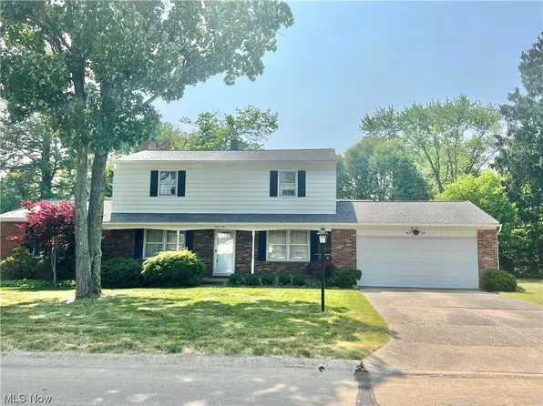 410 Holliston Rd, Akron, OH 44333