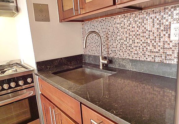 5th image of 34-06 32nd St #28