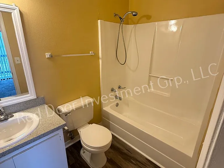 Walden Landing Apartments — Photo 44