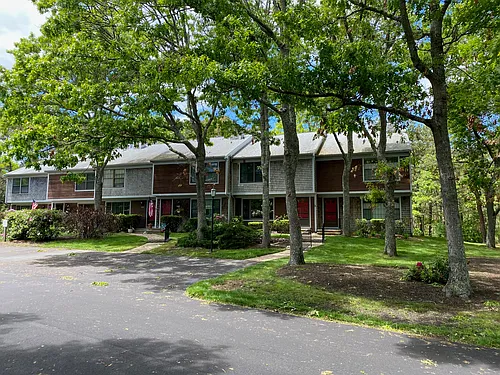 195 Falmouth Rd #12E Photo 1