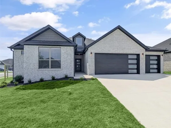 7864 Scenic Valley Ave, Springdale, AR 72762