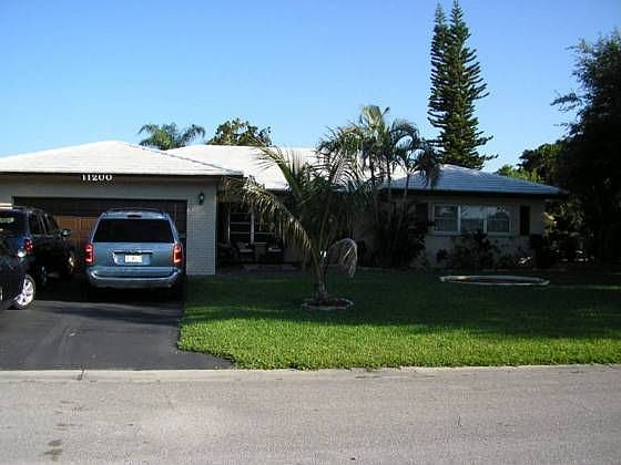 1st image of 11200 NW 41st St