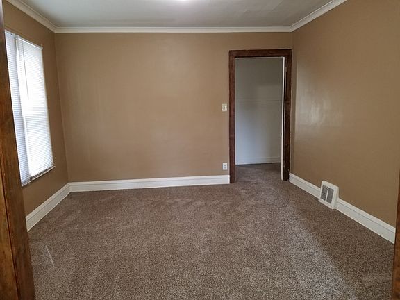 5th image of 6125 W Newport Ave