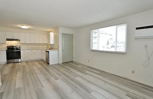 1804 Sunset Ave Photo 1