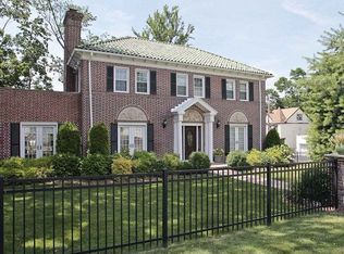 43 Deshon Ave, Bronxville, NY 10708