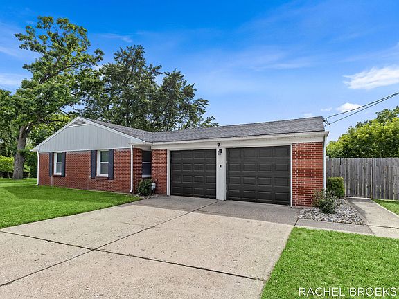 5th image of 3185 Baker Park Dr SE