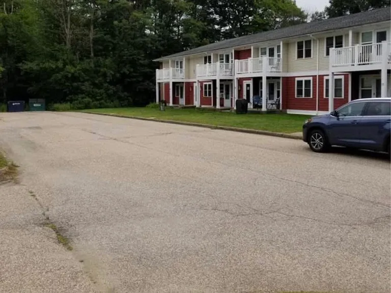 300 Hinesburg Rd #14 — Photo 2