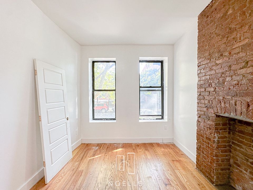 1st image of 487 Chauncey St #2-A