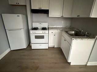 9 West St #E3, New Britain, CT 06051