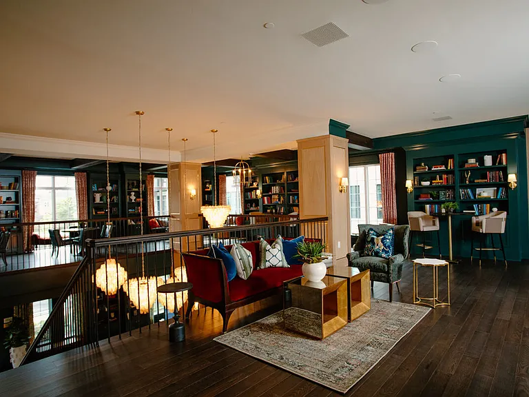 Dalton Residences — Photo 22