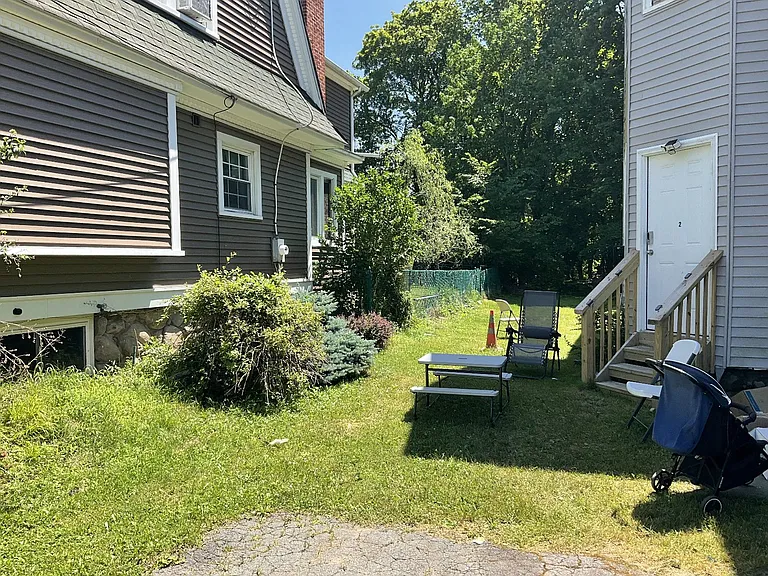 47 Saint John St #4 — Photo 5