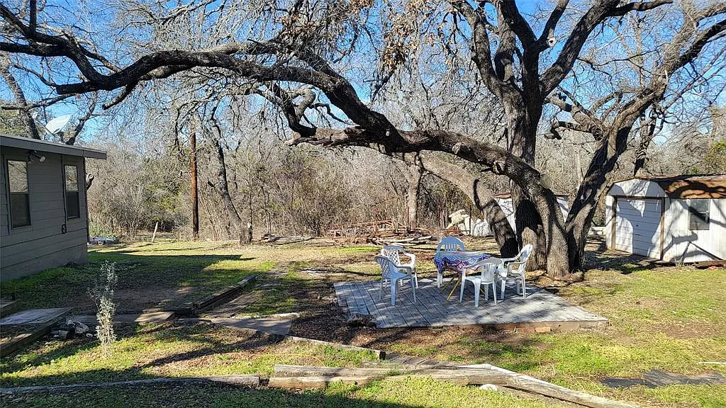 2 bed, 1.0 bath, 864 sqft, $1,400 — Photo 3