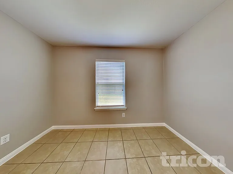 329 Shoshone Ridge Dr — Photo 4