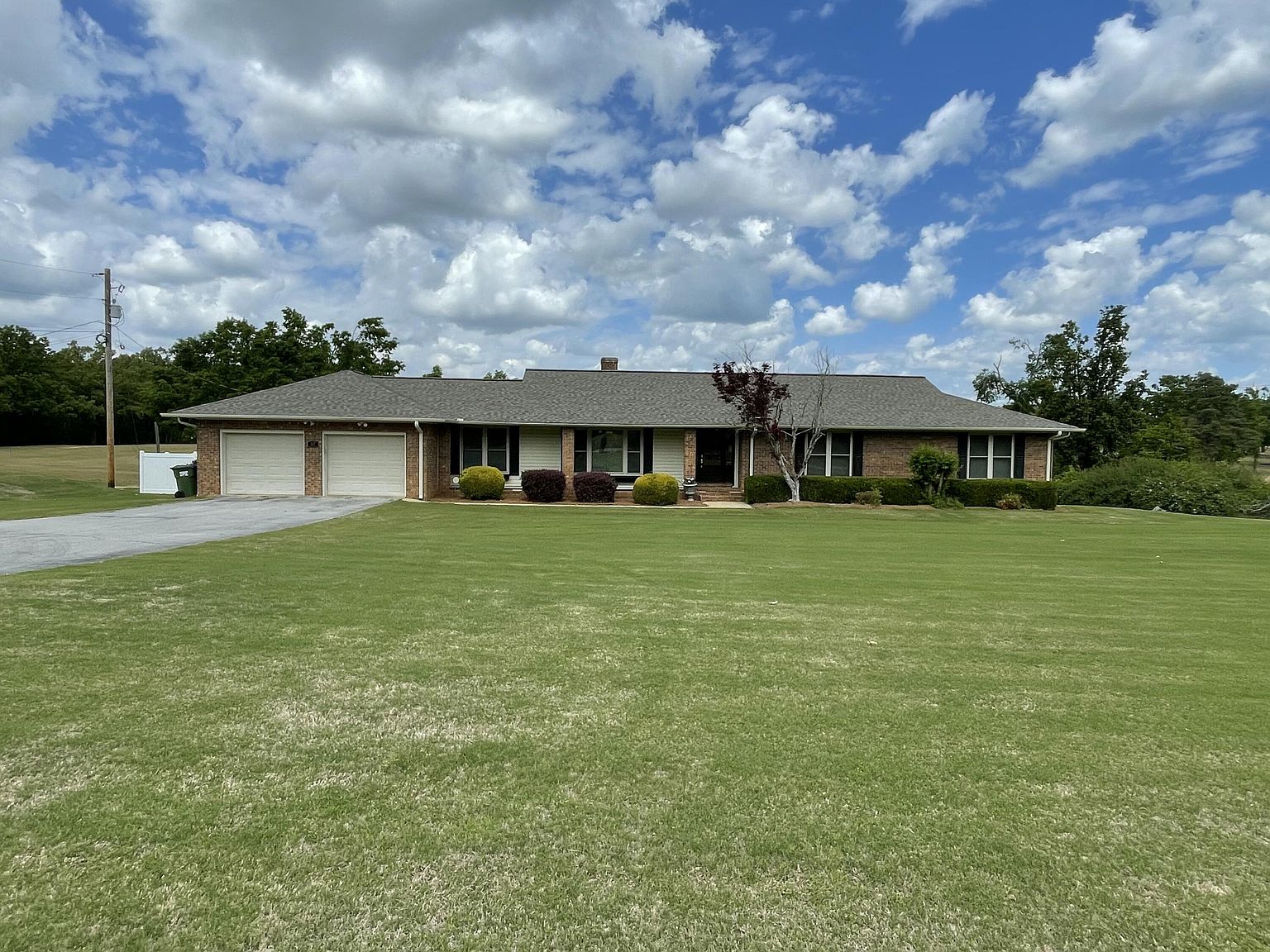 117 Windridge Dr