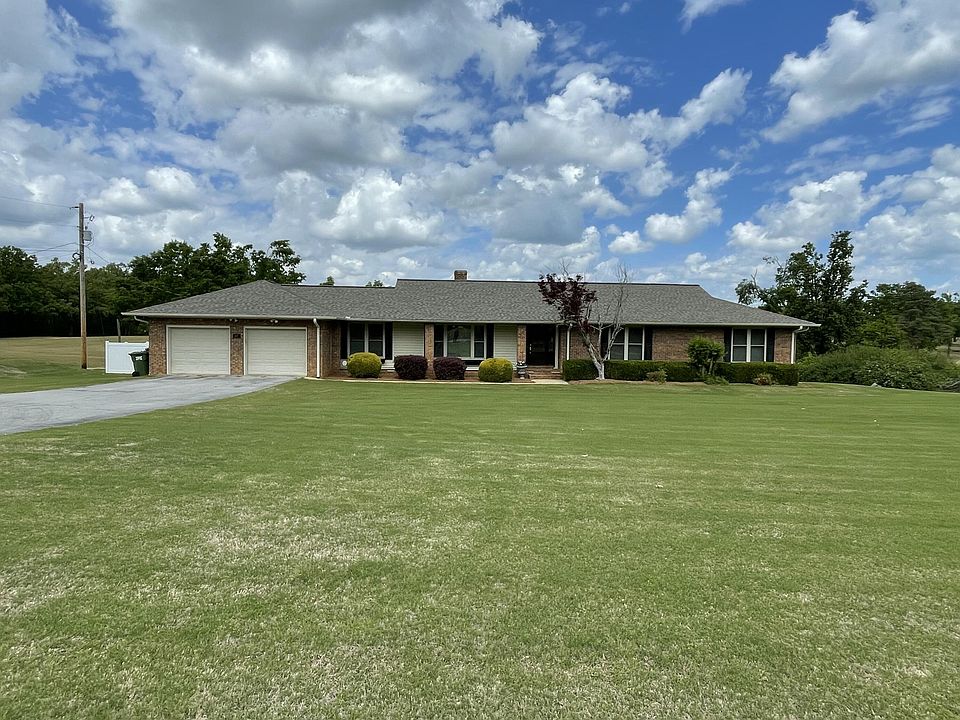 1st image of 117 Windridge Dr