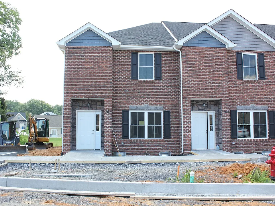 163 Cedar Point Ln