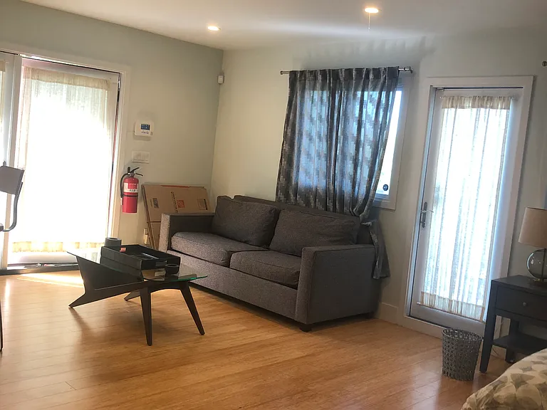 79 Arlington Ave #B — Photo 7
