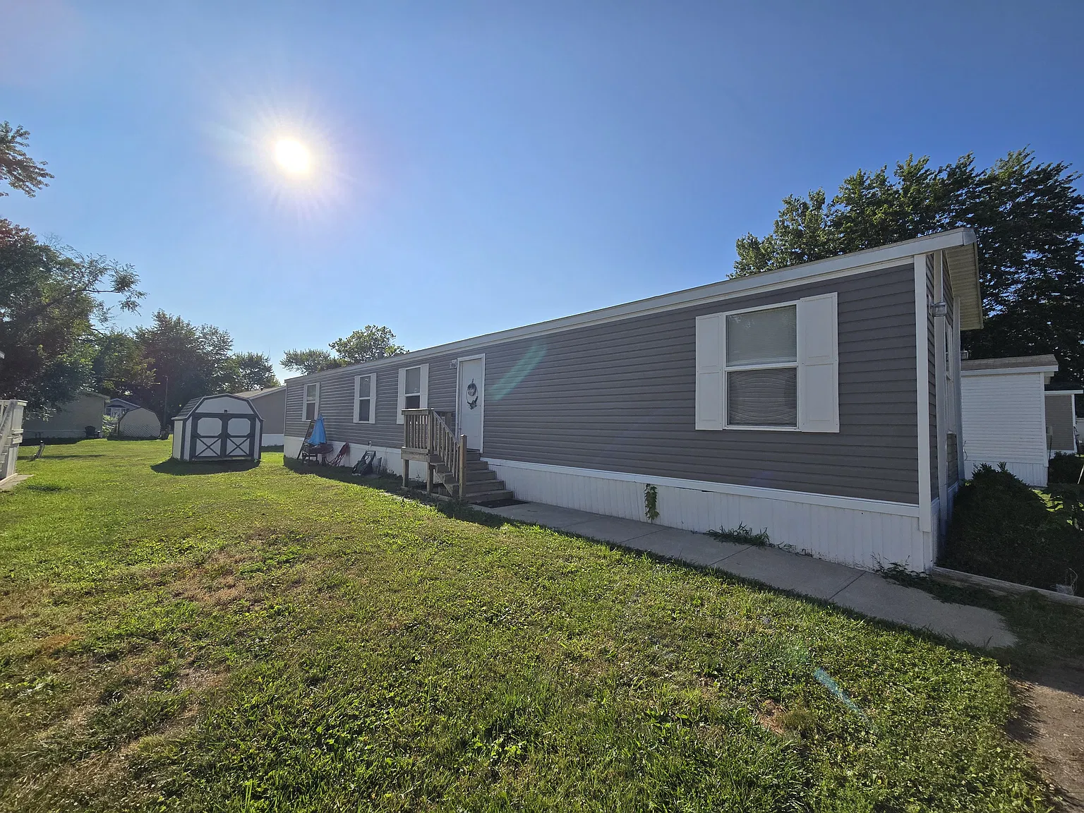 3 bed, 1216 sqft, $1,500 — Photo 2