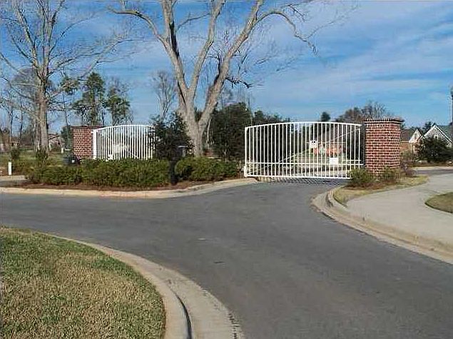 2nd image of 1213 Wings Way
