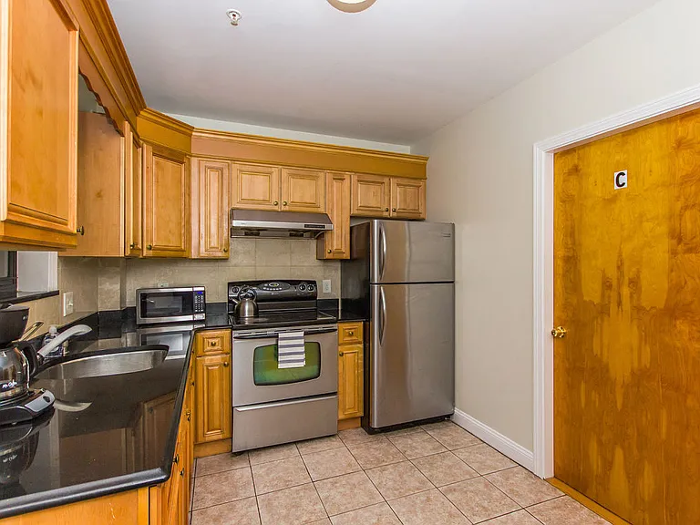 106 Tyler St #4 — Photo 2