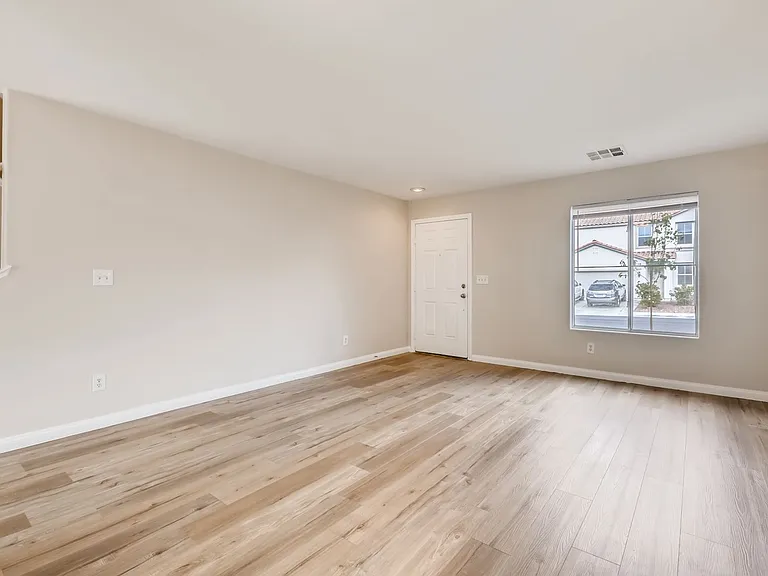 11567 Rossovino St — Photo 5